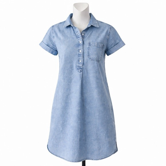GAP Dresses & Skirts - Gap Women's Denim Shirt Dress Small Cotton Pockets Short Sleeved Relaxed Fit